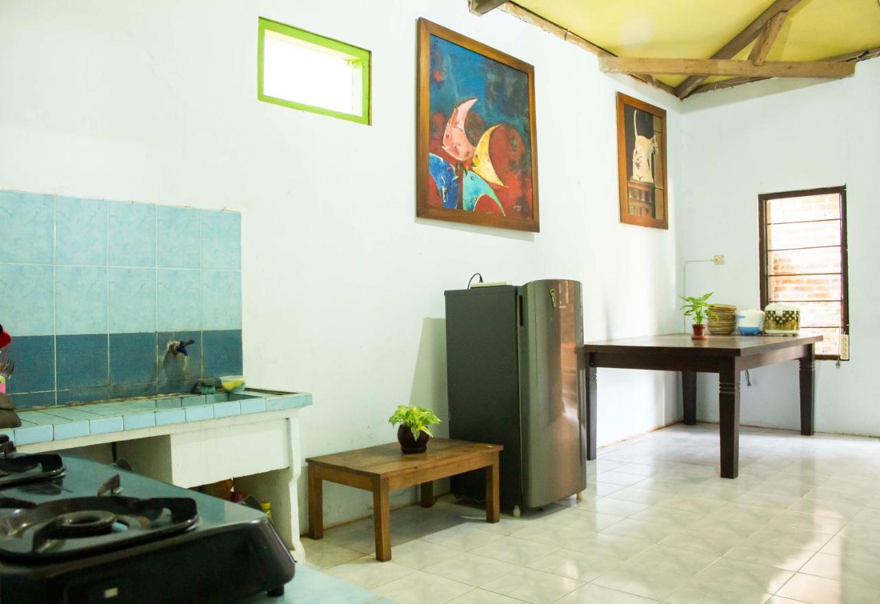 Dapur Ethnic Homestay Bantul Bagian luar foto